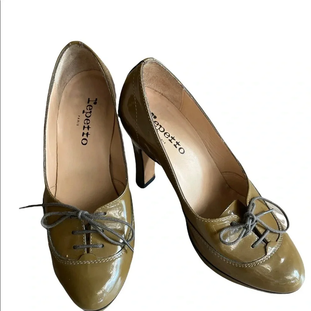 REPETTO Taupe Patent Leather Classic Platform Shoes Size 35/5